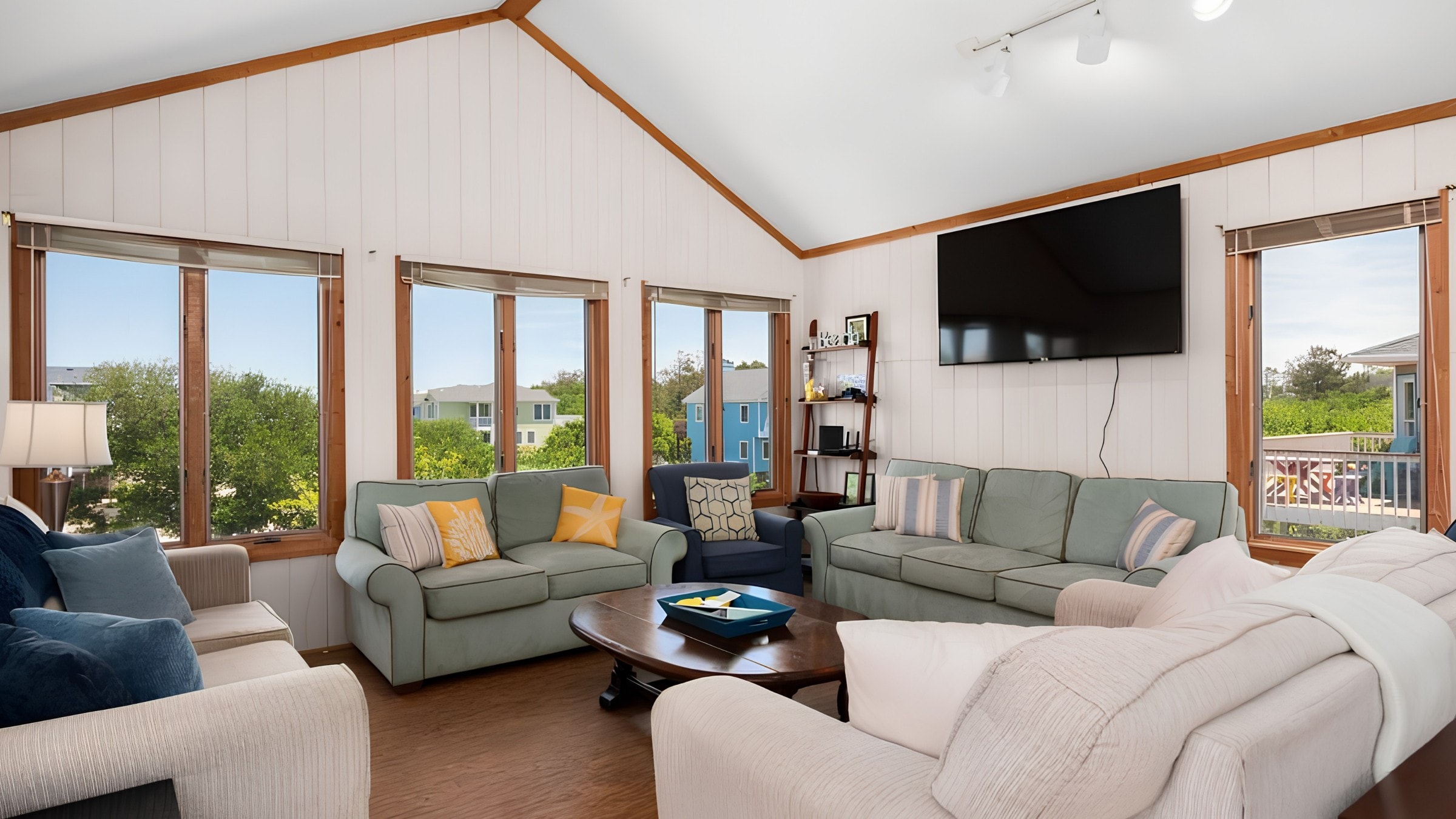 769 Lakeshore Court, Corolla, NC — interior